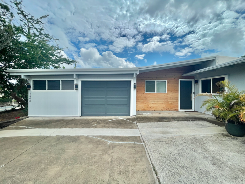 1508 Keolu Dr - Photo 2 of 47
