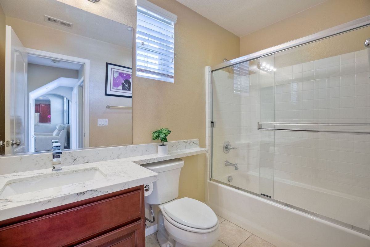 10419 Paradisio Pl - Photo 5 of 21