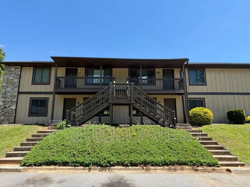 22 Dawnwood Cir