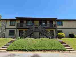 featured image of 22 Dawnwood Cir