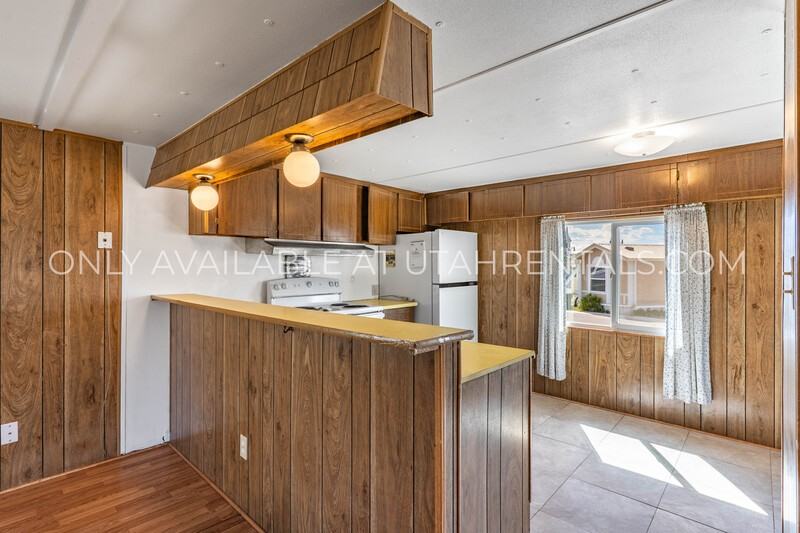 440 W Main St #3 - Photo 7 of 18