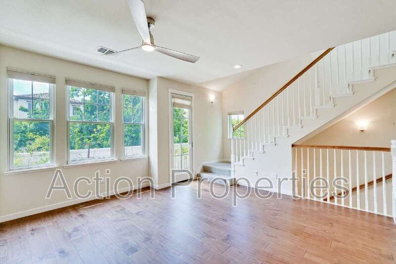 291 Geary Way - Photo 5 of 34