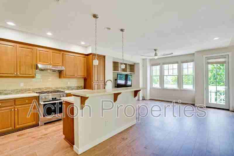 291 Geary Way - Photo 7 of 34