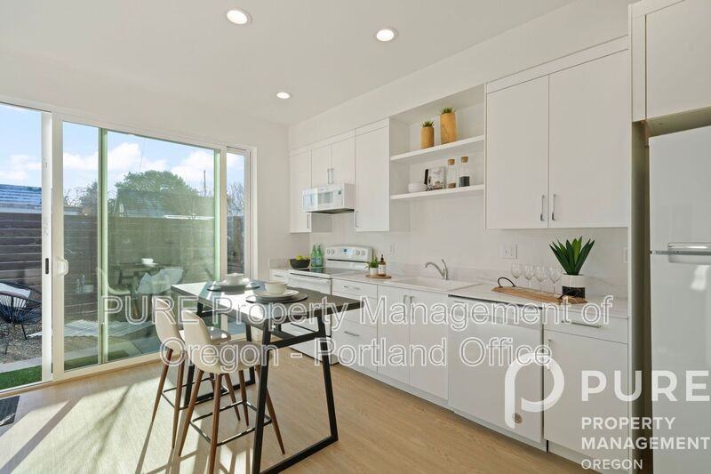 3736 Ne Liberty Ter - Photo 6 of 18