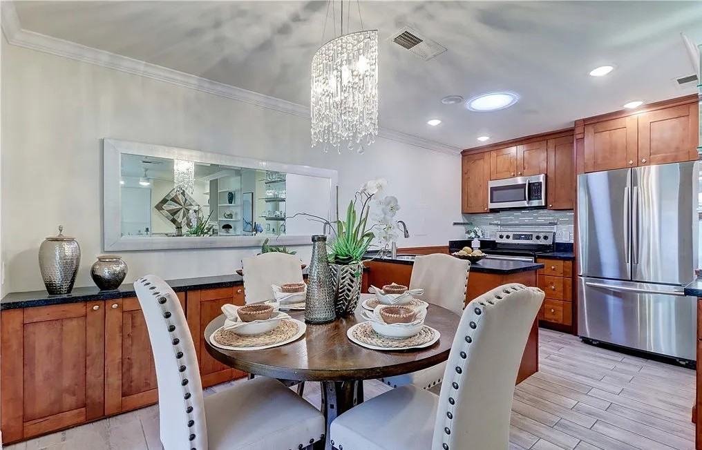 3028 Calle Sonora #A - Photo 3 of 8