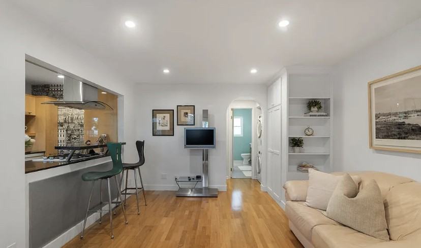 848 Pacific St #2 - Photo 2 of 13