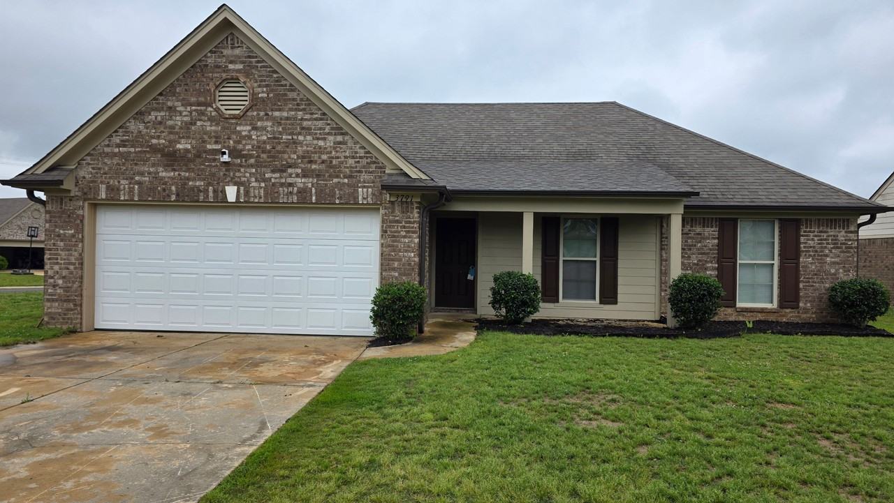 3791 Rasco Hills Dr - Photo 2 of 18