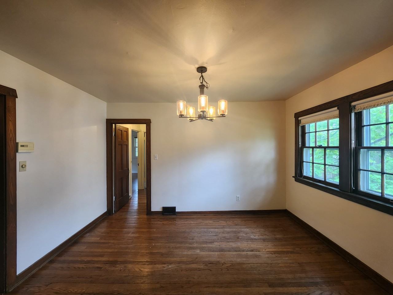 3538 Glencairn Rd - Photo 6 of 19