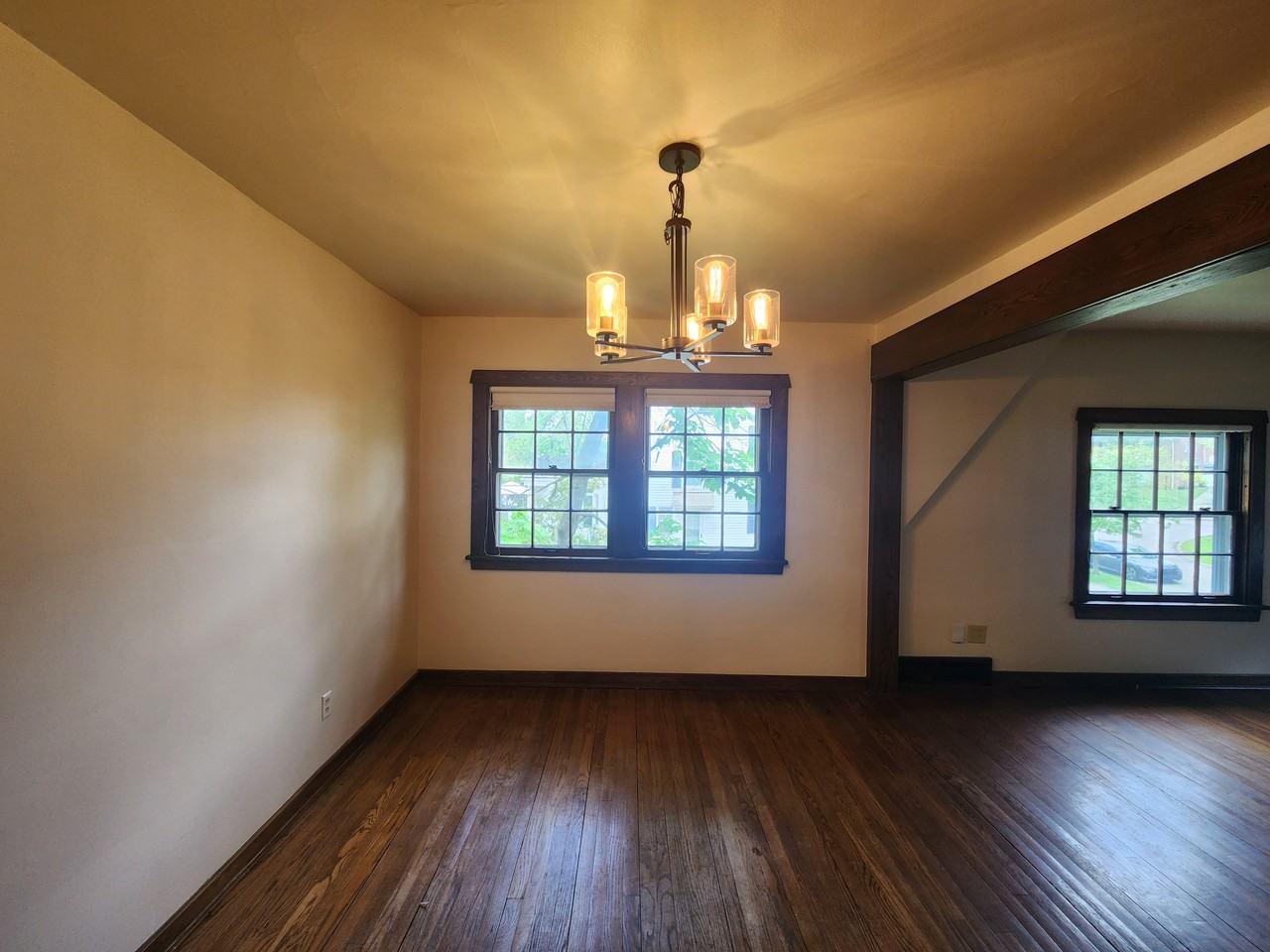 3538 Glencairn Rd - Photo 7 of 19