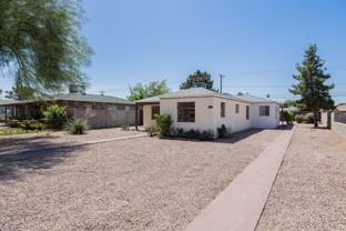 2449 E Fairmount Ave - Photo 1 of 1