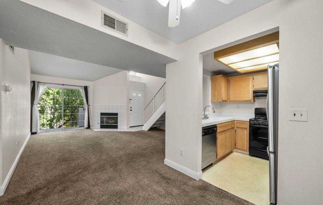 24143 Del Monte Dr #282 - Photo 2 of 11