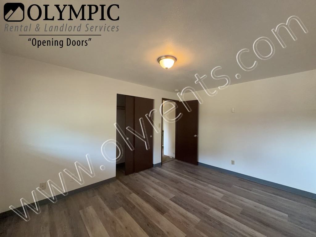 10740 Littlerock Rd Sw - Photo 6 of 17