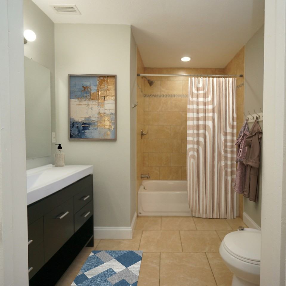 916 E 25th Ave - Photo 6 of 30