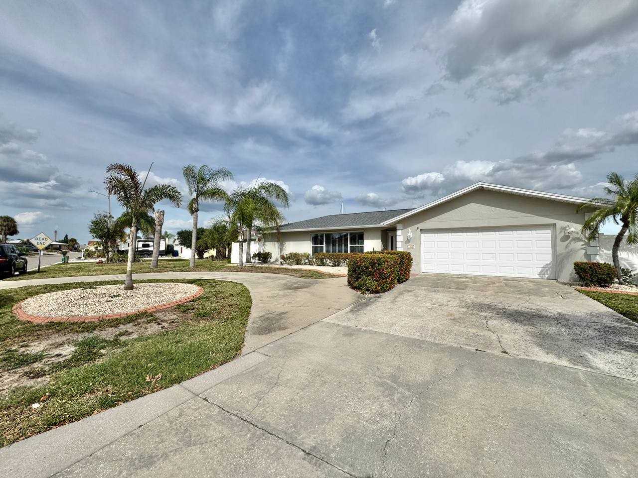 6316 Lake Sunrise Dr - Photo 2 of 50