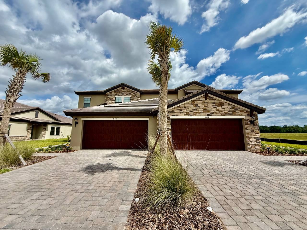 35609 Stableton Ln - Photo 3 of 50