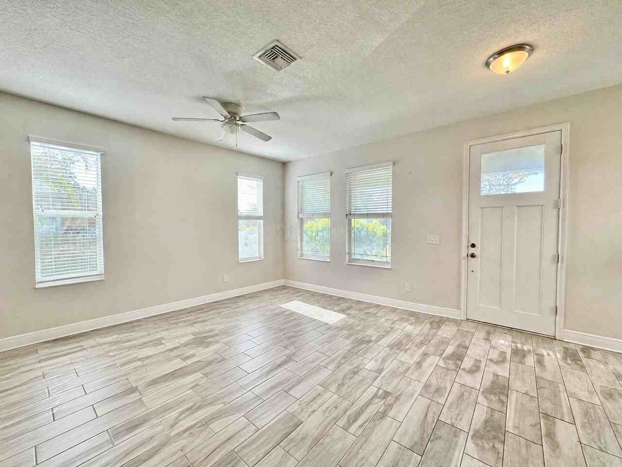 2951 W Cherry St - Photo 5 of 25