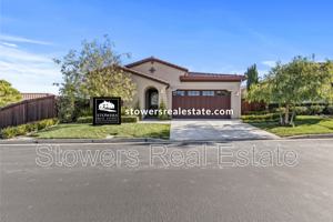 featured image of 1642 Pinot Pl