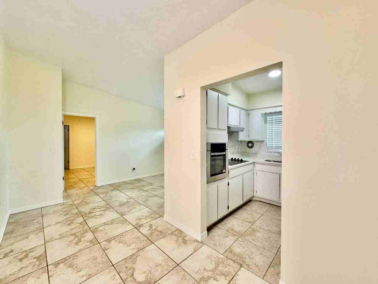 533 Yelvington Ave - Photo 6 of 25