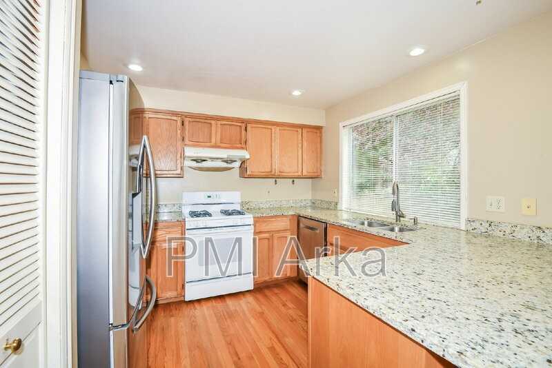 24809 Se 37th Pl - Photo 5 of 17