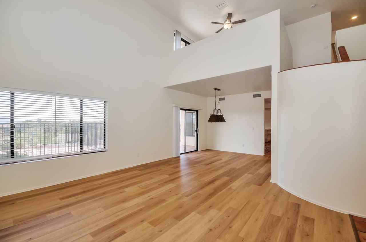 1150 W Masters Cir - Photo 4 of 40