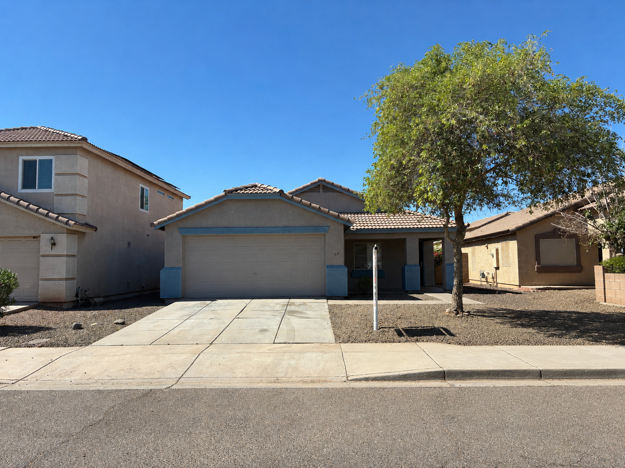 6027 W Encinas Ln - Photo 2 of 36