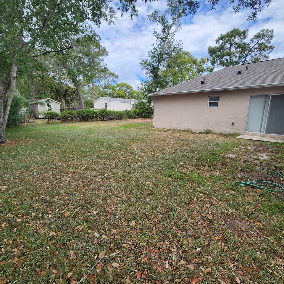 3197 Harrow Rd - Photo 2 of 14