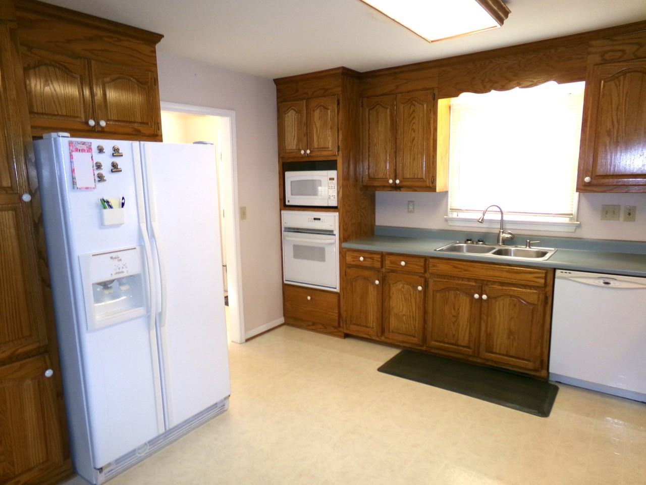 34838 Ellen Rd - Photo 4 of 22