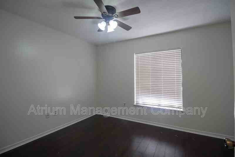 1321 Myrtle Dr - Photo 7 of 50