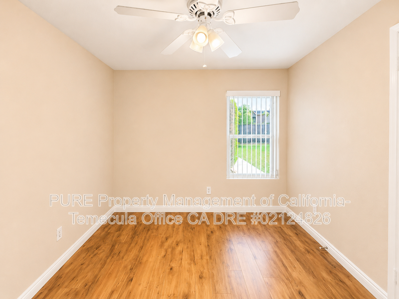 25543 Woodside Cir - Photo 4 of 17