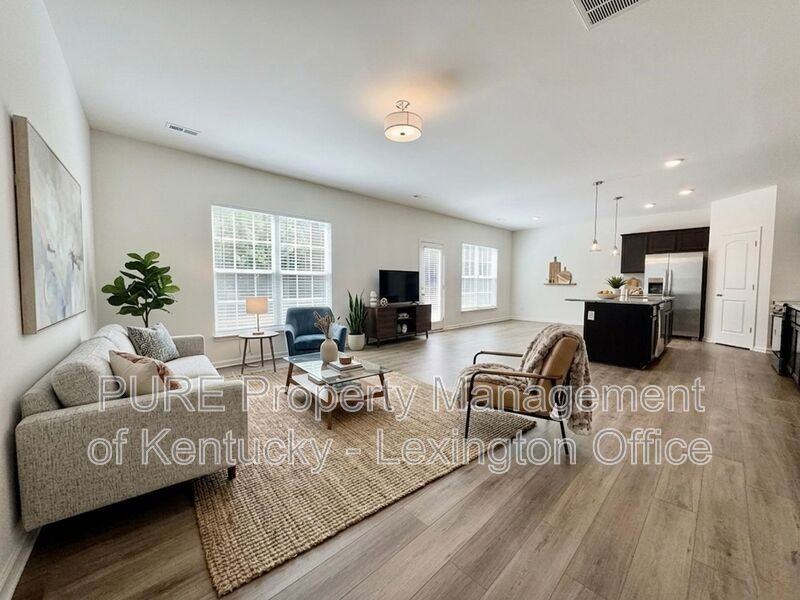 852 Halford Pl - Photo 6 of 34