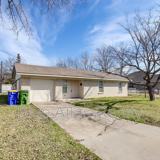 702 Catherine Ln - Photo 1 of 1