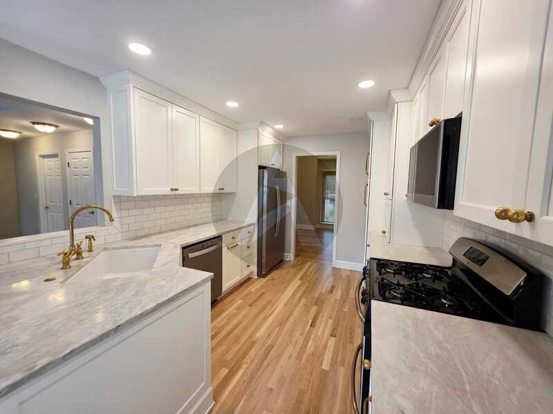 3615 Edenbourgh Pl - Photo 6 of 48