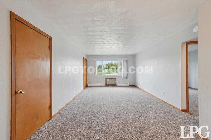 3320 Arlington Ave #2 - Photo 3 of 23