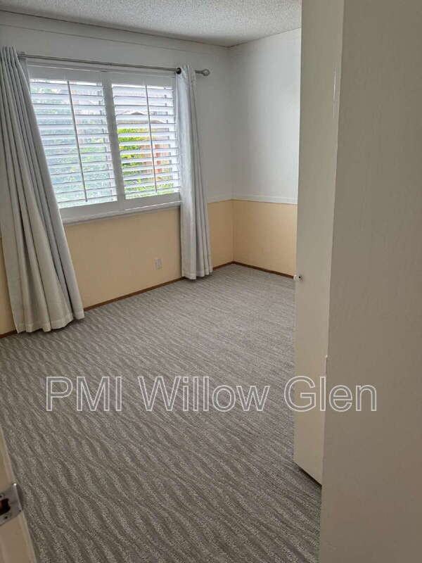 140 Belwood Ct - Photo 3 of 25