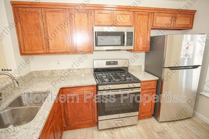 3425 Risner Pl - Photo 7 of 21