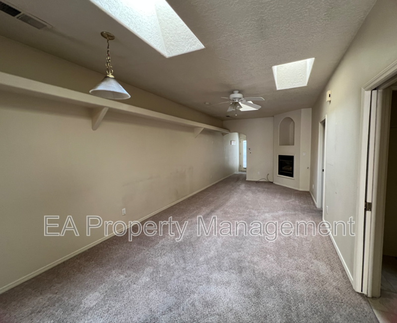 10316 Gutierrez Rd Ne - Photo 6 of 22