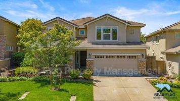 featured image of 3729 Archetto Dr