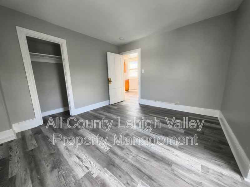 1301 Washington St - Photo 7 of 7