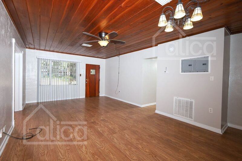 2015 Jefferson Ave - Photo 3 of 37