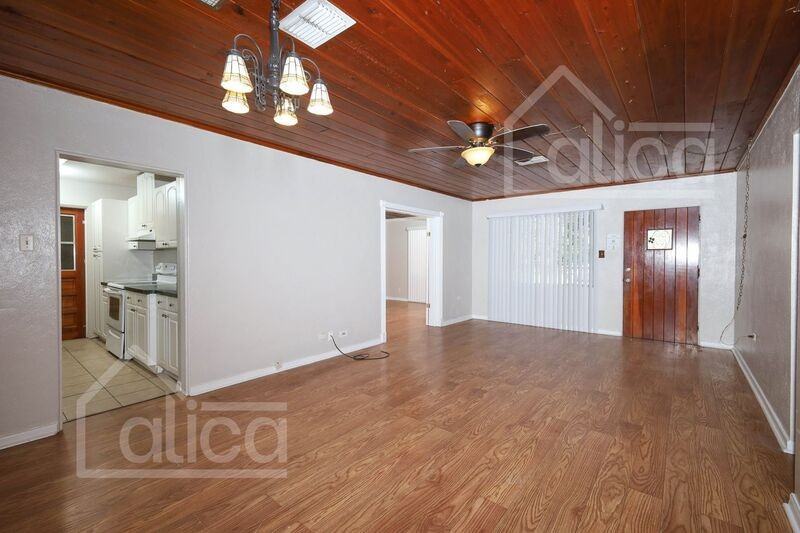 2015 Jefferson Ave - Photo 4 of 37