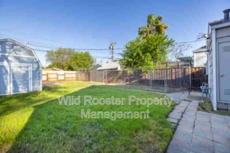 3740 Jeffrey Ave - Photo 4 of 27