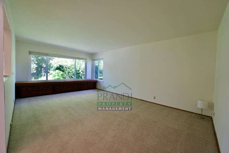 868 Las Pavadas Ave - Photo 3 of 20