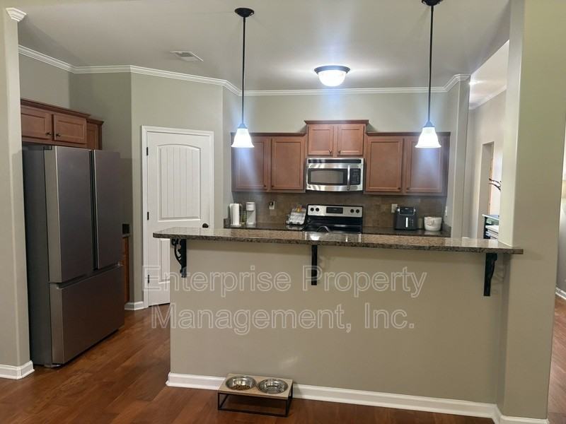 6153 Lubiani Valley Dr - Photo 6 of 33