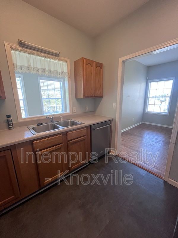 413 Bowers Park Cir - Photo 7 of 19
