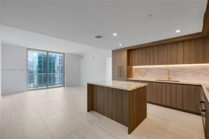 featured image of SE 5th St & SW Miami Avenue Rd