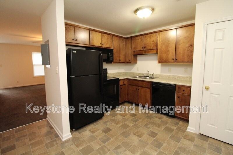 531 Peachers Ridge Rd #A - Photo 2 of 8