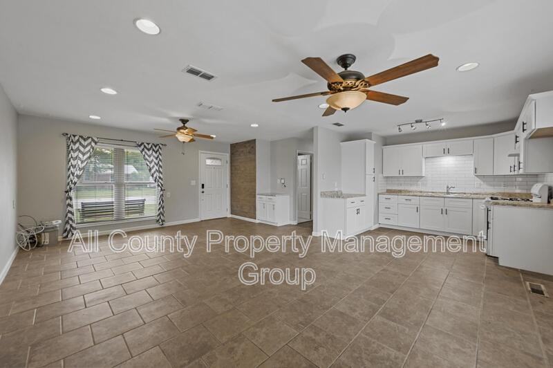 6209 Shadydell Dr - Photo 3 of 20