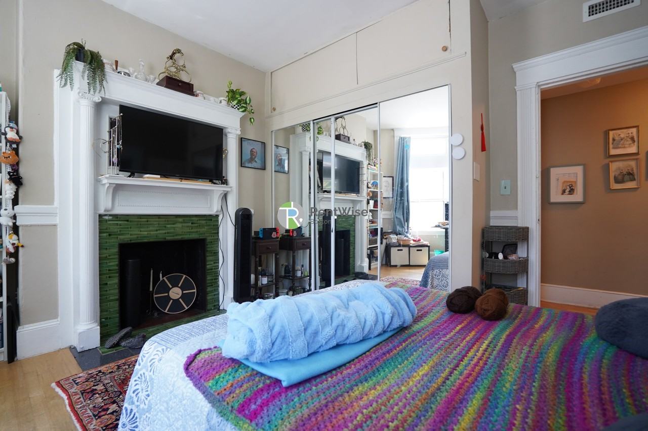 11 Vernon St #1 - Photo 7 of 21