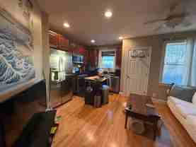 16 Lawn St #2B - Photo 1 of 1