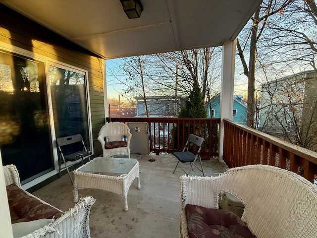 16 Lawn St #2B - Photo 2 of 5